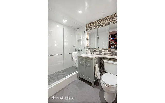 Sold by Douglas Elliman | media 7