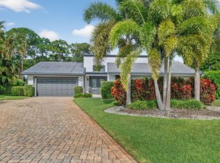 5212 Foxpointe Cir SE, Delray Beach, FL 33445
