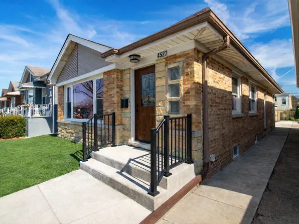 4527 N Newcastle Ave, Chicago, IL 60706