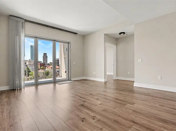214 Hunt St #710, Durham, NC 27701