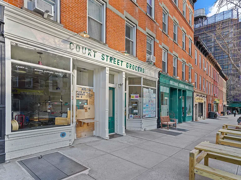 45 Garnet St #1B — Photo 26