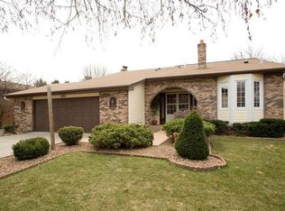 7125 River Shore Ln N, Champlin, MN 55316