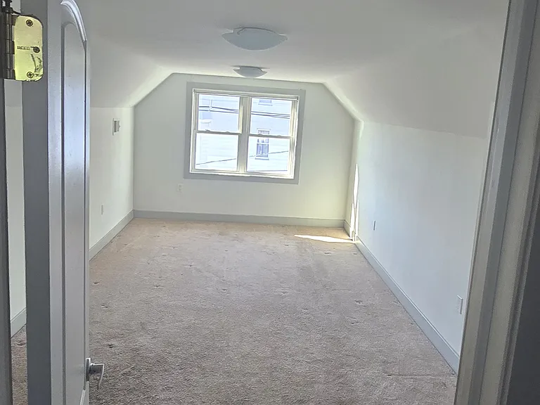 607 N 5th St #2 — Photo 18