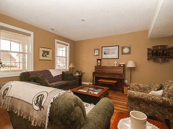 4th image of 1679 Sweetgum Dr