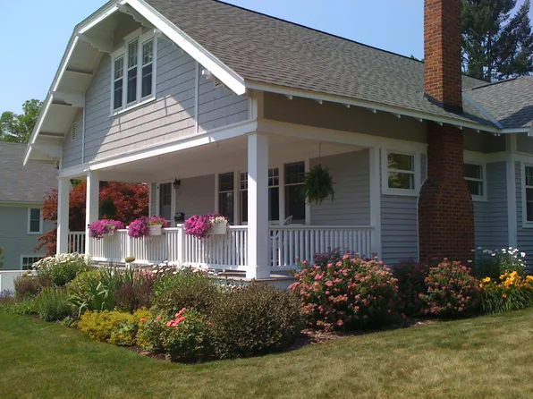 719 State St, Petoskey, MI 49770