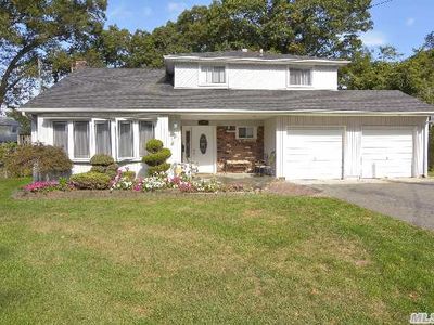 272 Marie Ct, West Hempstead, NY, 11552