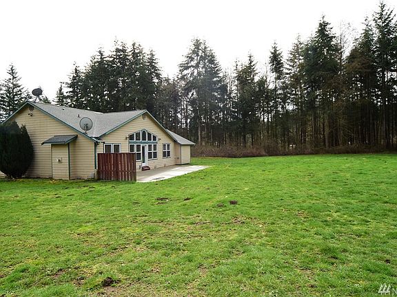 3rd image of 14626 58th Ave NW