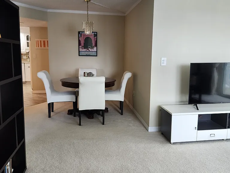 925 N Halifax Ave #303 — Photo 22