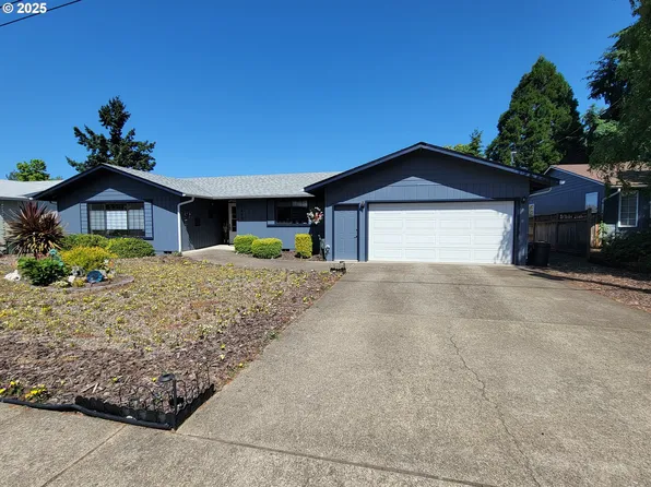 1463 NW Troost St, Roseburg, OR 97471