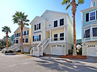 89 W 2nd St, Folly Beach, SC 29439