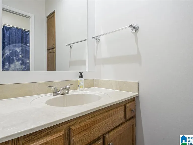 1947 Waterford Pl #1947 — Photo 24