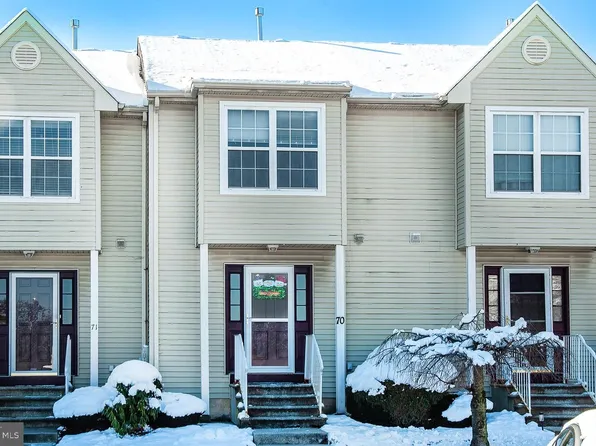 70 Yellowwood Ct, Glassboro, NJ 08028