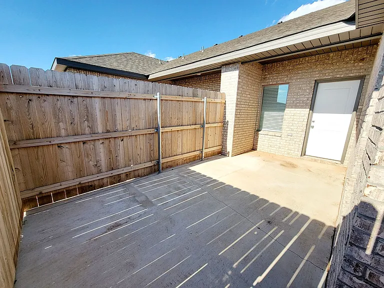 5832 Virginia Ave — Photo 8