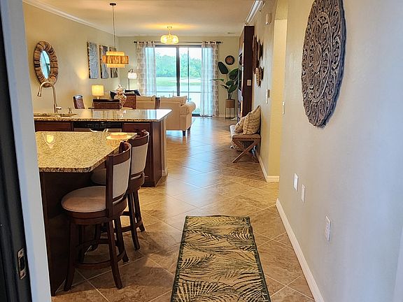 2nd image of 17006 Vardon Ter Unit 104