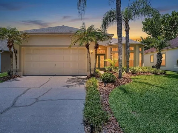 19027 Weatherstone Dr, Tampa, FL 33647