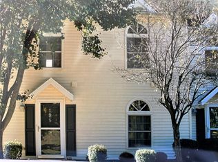 198 Beyers Lake Est, Pana, IL 62557