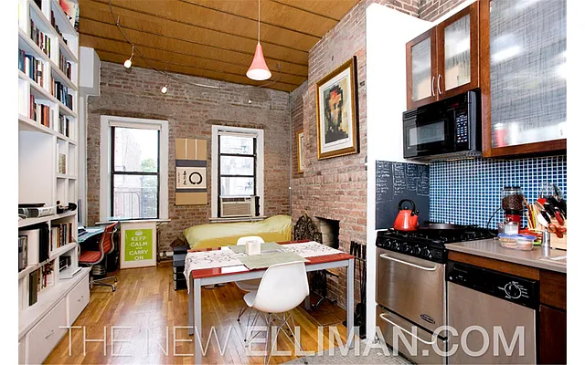 Sold by Douglas Elliman | media 10