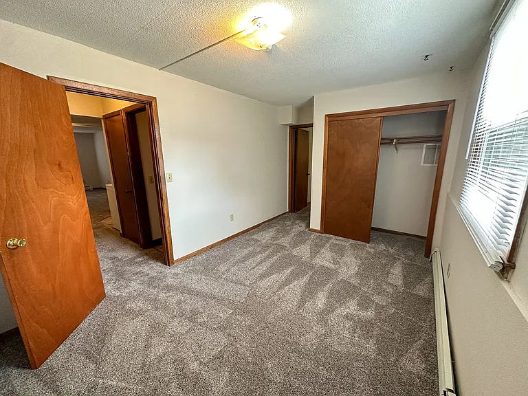 2925 Woodland St — Photo 32