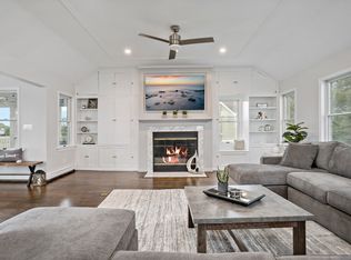 1016 Fairfield Beach Rd, Fairfield, CT 06824