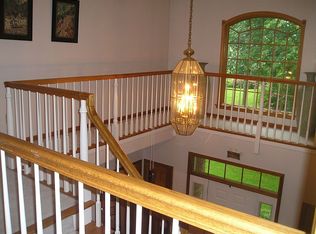 3 Ashwood Ln, Brookfield, CT 06804