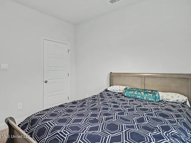 4981 Fern Dr — Photo 12