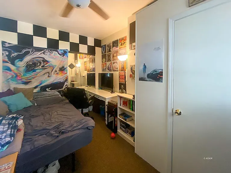 226 W Union St #1 — Photo 6