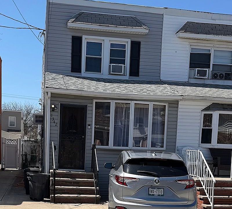 1st image of 1342 E 56th St #1