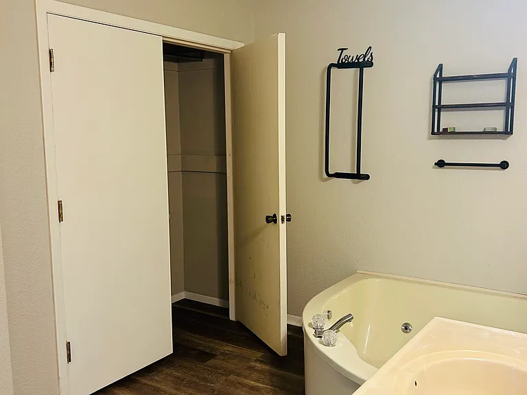 17 Dogwood Dr — Photo 38
