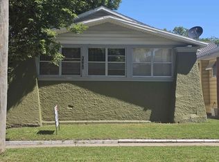 1401 Mulberry St, Waterloo, IA 50703