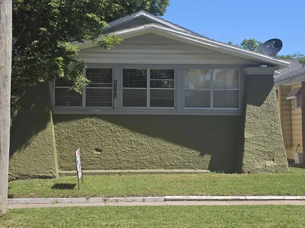 1401 Mulberry St, Waterloo, IA 50703