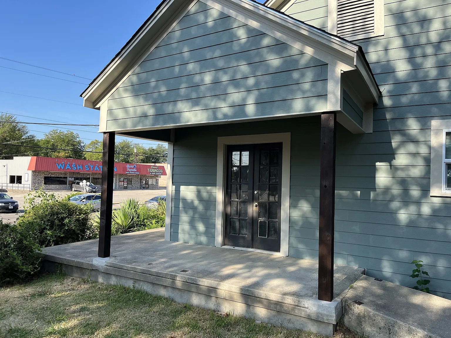1512 Live Oak - 1 — Photo 2