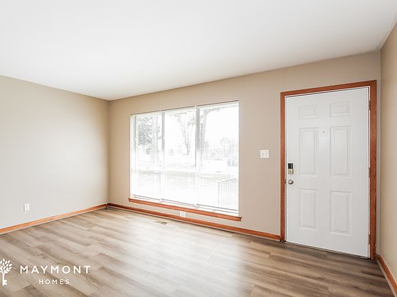 3rd image of 525 Harlem Ave