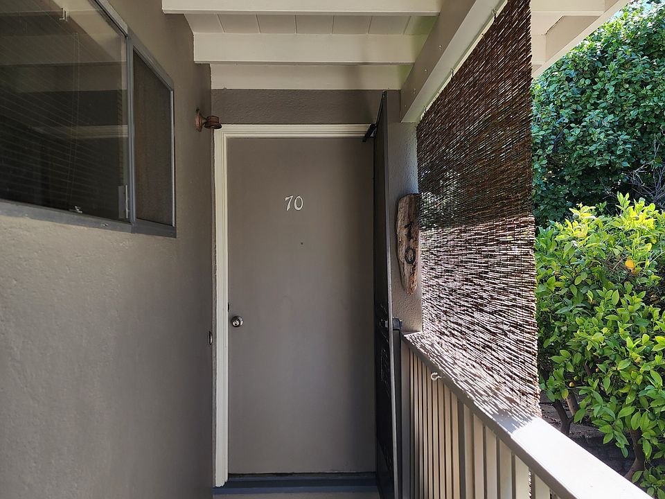 1st image of 70 Merrydale Rd #70
