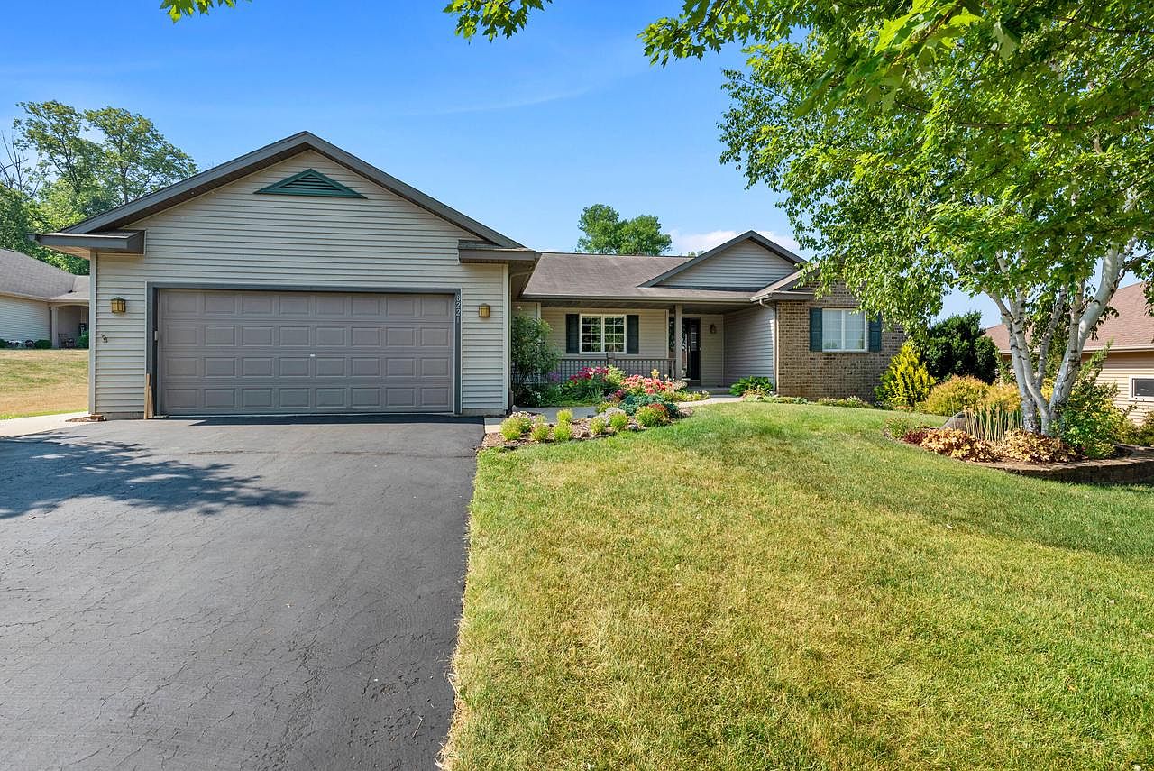 N8221 Pritchard Farm ROAD, Ixonia, WI 53036 Zillow