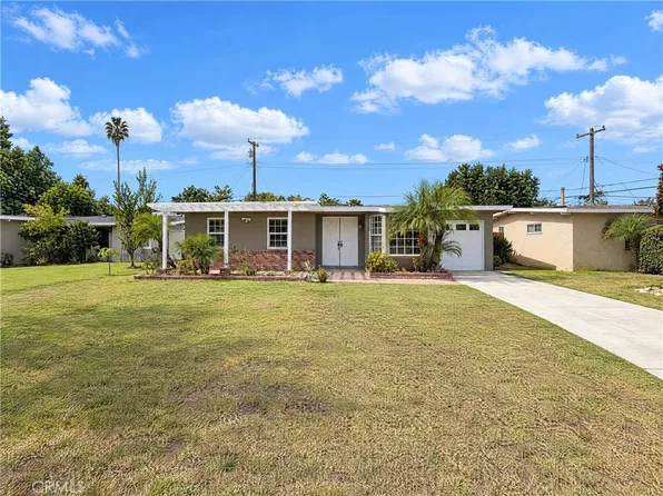5653 N Viceroy Ave, Azusa, CA 91702