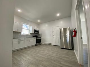 266 21st St FLOOR 1, Irvington, NJ 07111