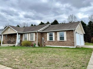 126 Alpine Dr, Vine Grove, KY