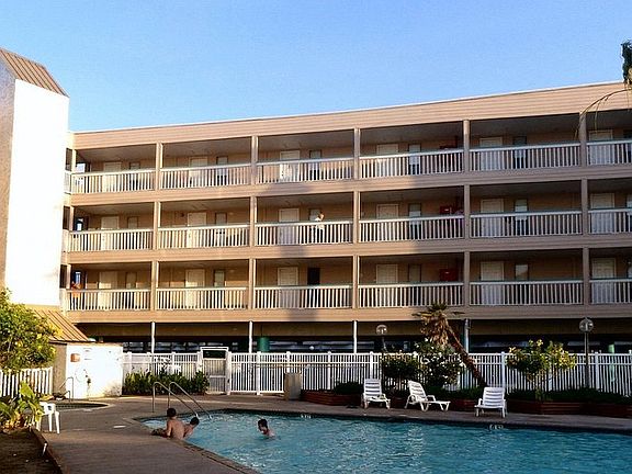 4th image of 3938 Surfside Blvd Unit 3325