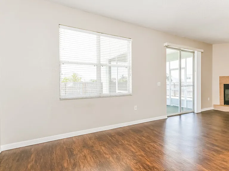 6033 Live Oak Dr — Photo 6