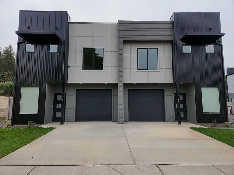 4328 E Longfellow Ave — Photo 30