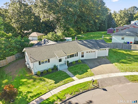 2nd image of 5 Walnut Lane