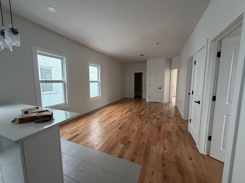 1st image of 183 Woodside Ave #3F