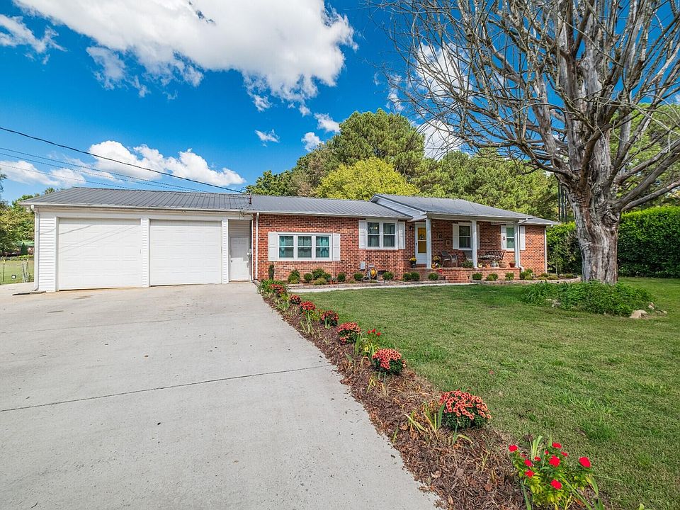 1st image of 793 Old Bushy Branch Rd