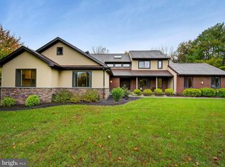 11910 Ridge Valley Dr, Owings Mills, MD 21117