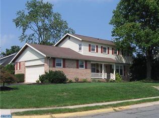 2603 Saint Albans Dr, Reading, PA 19609