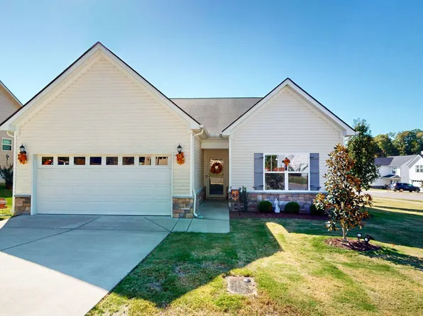 1324 Busiris Dr, Hermitage, TN 37076