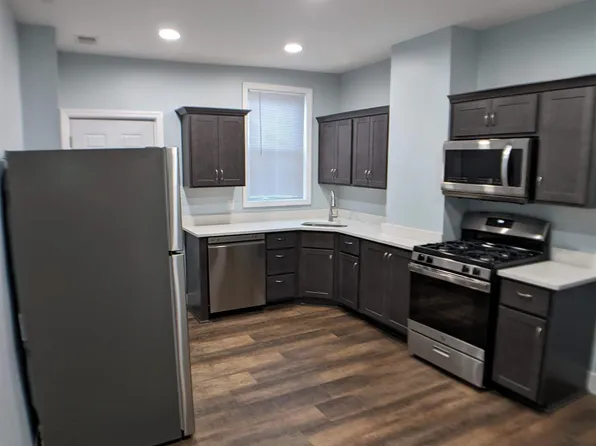 4826 Dearborn St, Pittsburgh, PA 15224