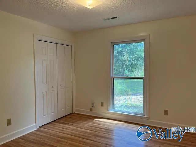 2510 Hamilton Dr SE — Photo 10