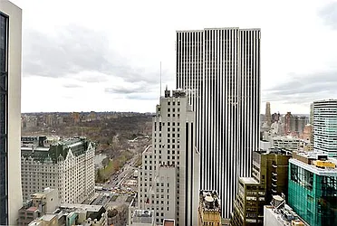 Rented by Domus Realty