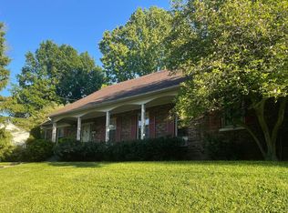 3022 Montavesta Rd, Lexington, KY 40502